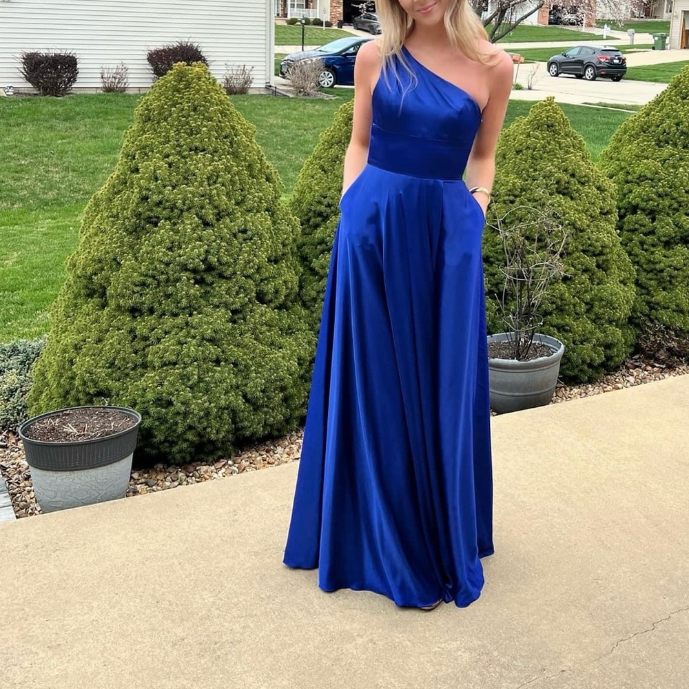 Sherri Hill dress